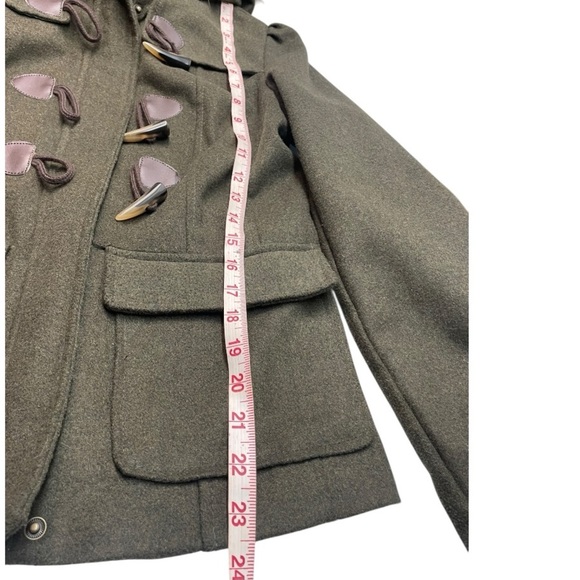 WET SEAL Women's Olive Green Toggle Jacket with Faux Fur Trim Size: S - Picture 4 of 9